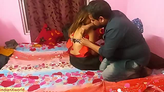 Indian paying guest fucks hot sexy madam at her home&excl; clear hindi audio